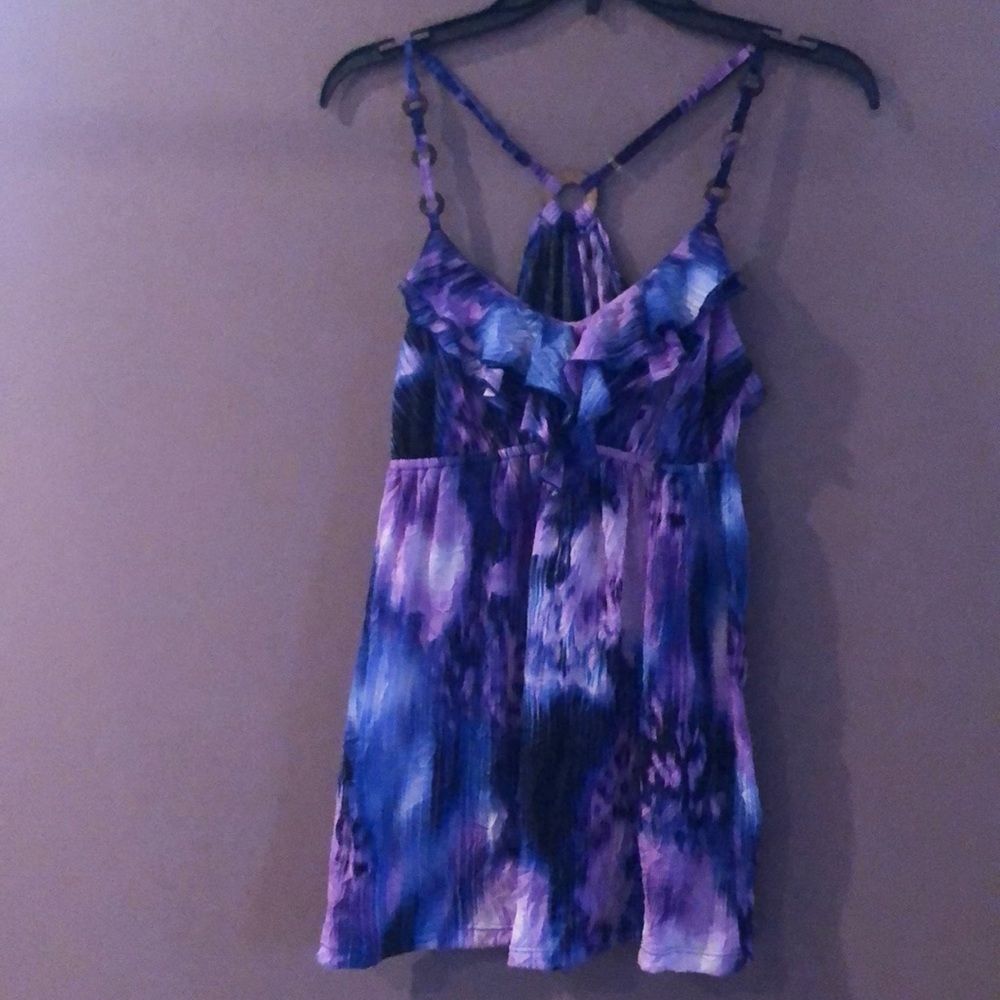 Long and flowy spaghetti tank top.